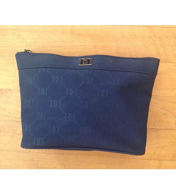 COSMETIC TRAVEL BAG BLUE MICROFIBER/ Canvas 8.5 X 6 - Picture 5 of 10